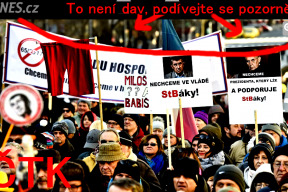 obrovska-demonstrace-s-barou-proti-komunistum-co-nam-predlozila-ct-a-ctk-a-jaka-byla-skutecnost