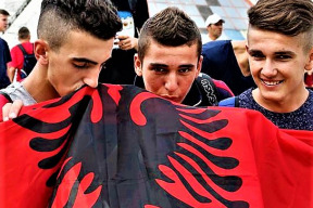 uprchlici-si-z-azyloveho-centra-v-rakousku-udelali-pedofilni-doupe-plne-nasili