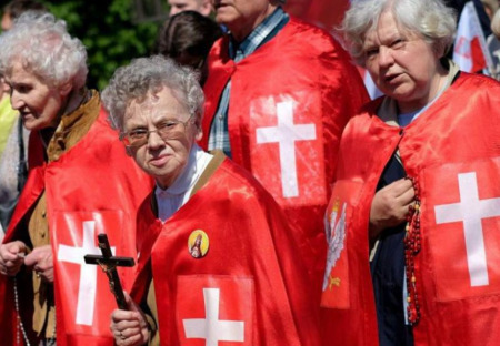 Poľsko bude krajinou pre migrantov z Filipín. Dohoda katolíckych prezidentov Kaczynskeho s Dutertem