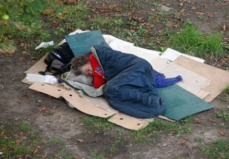 Šest miliónů Poláků žije pod hranicí důstojnosti