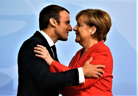 Macron vyhrožuje nesolidárním státům "vykopnutím" ze Schengenu