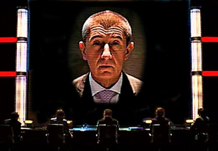 Andrej Babiš /Co je přes čáru /Kytka v odpadkovém koši a novináři bez studu