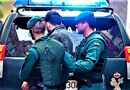 Pakistánec ve Španělsku napadl lékařku. Být ošetřen ženou je proti jeho náboženství