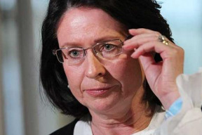 dve-tvare-miroslavy-nemcove-aneb-co-ne-vypada-zivotaschopne