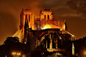 skandaly-v-umeni-poprava-gotickych-kralu-z-parizske-katedraly-notre-dame