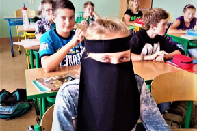 europa-spominaj-oslavuj-a-zapa-uj-sviecky-vitazstva