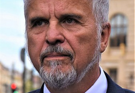 Ivan David o dehonestaci kolegy Matýse na SR