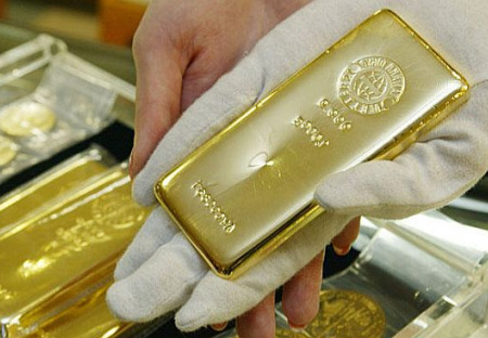 Čína chystá vydání nové světové měny kryté zlatem