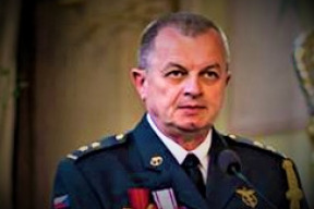 ivan-kratochvil-cvici-vojaci-proti-lidem