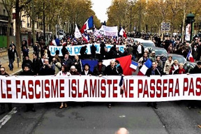 francie-zahul-si-travu-zabij-zida-vykasli-se-na-soud-jsi-volny