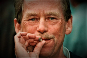 stanislav-novotny-fenomen-vaclav-havel-cynicka-hra-na-disidenta-nebo-humanitarni-zrada-globalistu