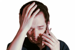 prumysl-mobilnich-telefonu-pred-soudem