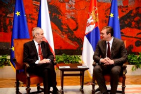 prezident-zeman-hlavni-prekazka-k-bezuzdnemu-radeni-demokretenu-ze-senatu-a-nekterych-stejne-postizenych-politiku