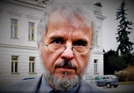 Kterak Ivan David „lže a manipuluje“