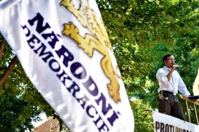 hra-skoncila-zapomente-slama-u-kravina