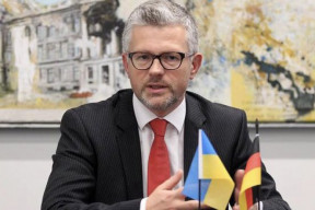 nemci-povazuji-ukrajinskeho-velvyslance-za-nemocneho-protoze-jim-vytyka-zavislost-na-rusku