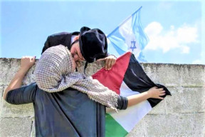 proc-palestinci-oslavuji-vrazdeni-zidu