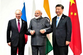 valka-na-ukrajine-sjednotila-zapad-proti-rusku-a-zbytek-sveta-proti-zapadu