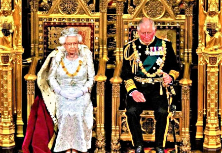 Odešla královna britské Říše zla