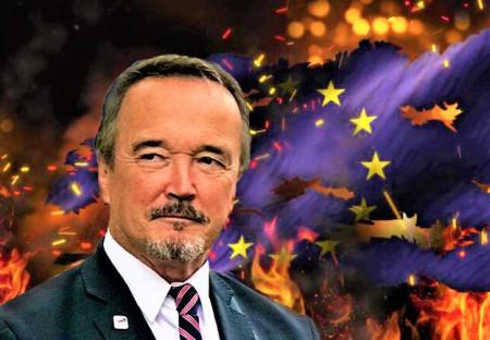 Reportéři ČT se 14.11.2022 snažili naházet špínu na památku 9 povražděných studentů z 17.11.1939