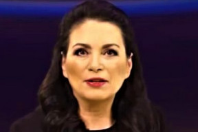 150-000-mrtvych-evropanu-chce-amerika-dlouhou-valku-a-kdo-chce-mir