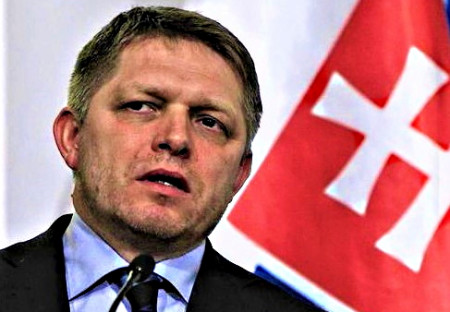 Fico: "Ukrajinští fašisté přijeli na Donbas zabíjet Rusy"