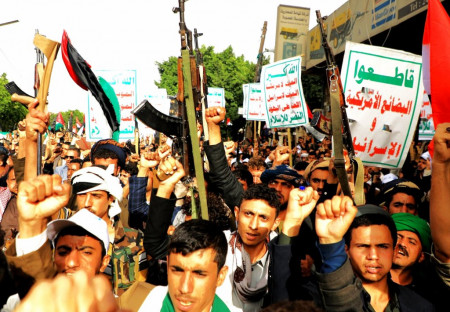 V severním Jemenu probíhá všeobecná mobilizace na válku proti Izraeli