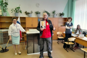 cechoslovak-cech-petr-michalu-v-irkutsku-volby-prezidenta