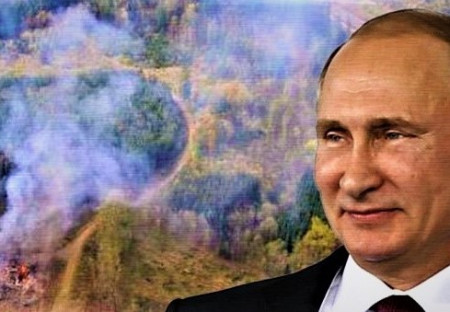 Rusko na Ukrajině zaútočilo na vlak plný západních zbraní