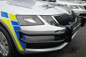 dnes-probehne-soud-o-informace-o-utocnych-ramech-na-policejnich-vozech