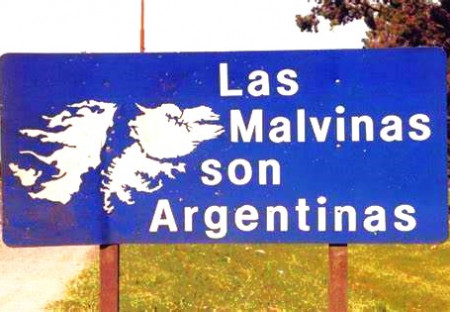 Společnosti z Izraele a Velké Británie budou rabovat ropu z Malvín.