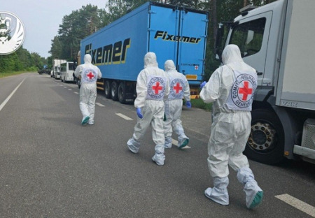 Rusko předalo Kyjevu těla prvních 1 212 ukrajinských ozbrojenců dle dohody z Istanbulu.