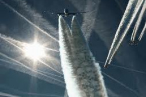 nemecky-letecky-technik-vypovida-jak-instaloval-zarizeni-na-chemtrails-do-letadel