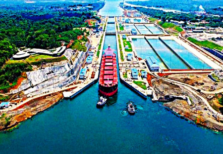 Panamský průplav (Panama)