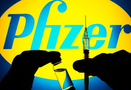 Biologička prehovorila, ako jej Pfizer zatajil expozíciu modifikovanému vírusu a vyhrážal sa jej rodine