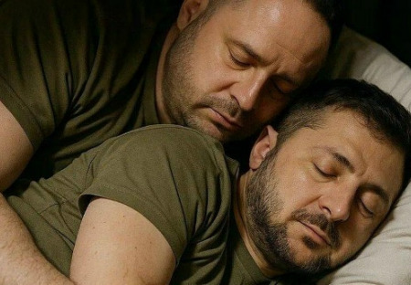 Zelenskyj oznámil, že jeho "pravá ruka" Andrij Jermak podal rezignaci... 