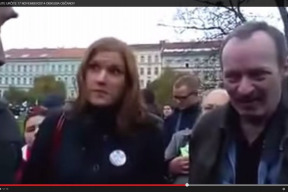 17-listopad-2014-diskuse-obcanu