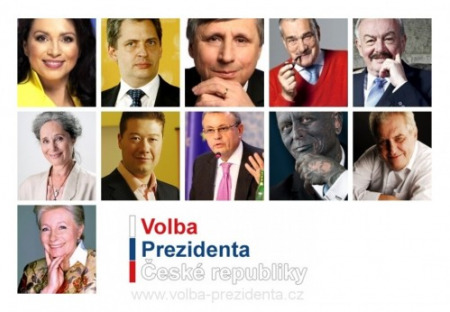 Ať už nikdy z Pražského Hradu nezazní - "Straně věřte, soudruzi!"