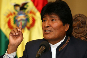 zbavte-se-politickeho-vlivu-usa-a-diktatu-mmf-vudce-bolivie-evo-morales-rika-evropske-unii