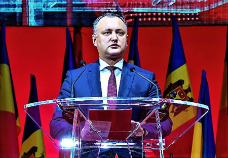 Petrohradské mezinárodní ekonomické fórum 2017 - projev moldavského prezidenta Igora Dodona.