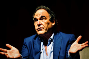 oliver-stone-o-rozhovorech-s-vladimirem-putinem